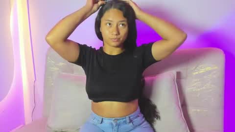 EMMILY online show from August 7, 1:24 pm