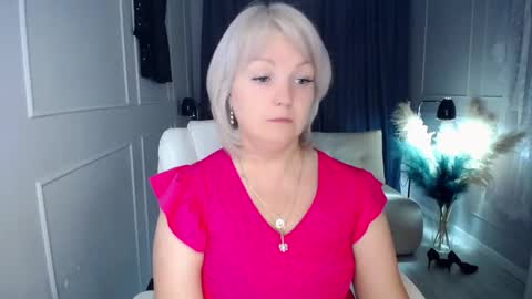 emmmam online show from October 28, 10:52 am