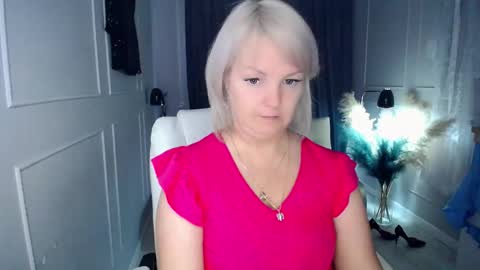 emmmam online show from October 30, 7:10 am