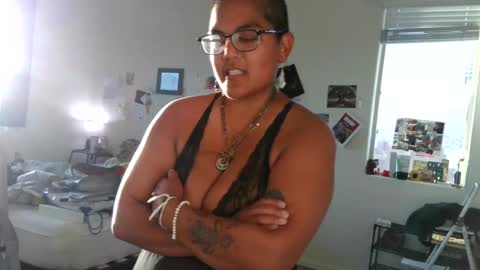 Emms online show from February 18, 12:37 am