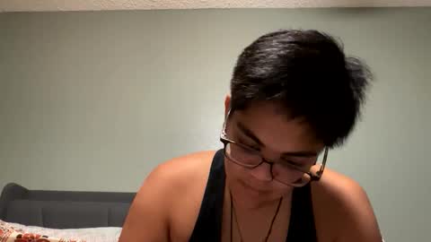 Emms online show from November 26, 1:28 am