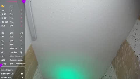 emmy_durant online show from November 19, 8:53 pm