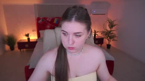 Snapshot of emmycharm chatting on July 20, 6:28 am E M M Y online show from July 20, 6:28 am