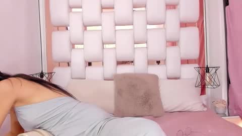 emmy online show from October 13, 7:03 pm