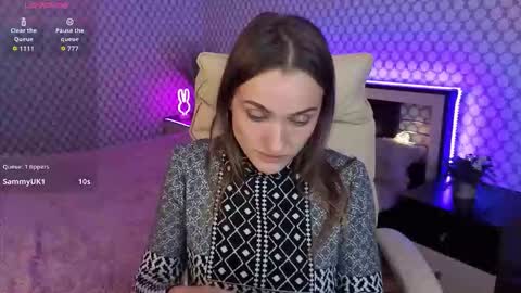 Snapshot of emmyskyy chatting on October 11, 12:36 pm Emma online show from October 11, 12:36 pm
