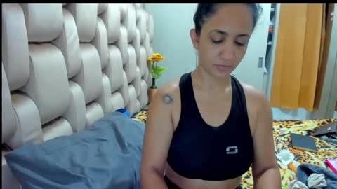 emperatriztapia online show from February 4, 4:59 am