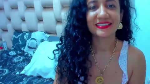 emperatriztapia online show from March 14, 10:59 pm
