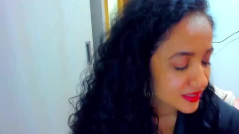 emperatriztapia online show from March 24, 1:32 am