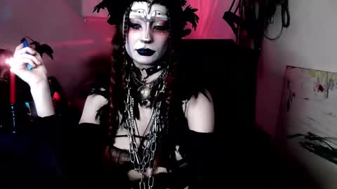 Morrigan online show from January 15, 1:48 pm