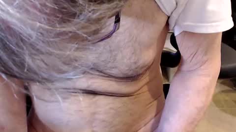 Snapshot of emptyk chatting on March 6, 3:08 pm Tantric Wood online show from March 6, 3:08 pm