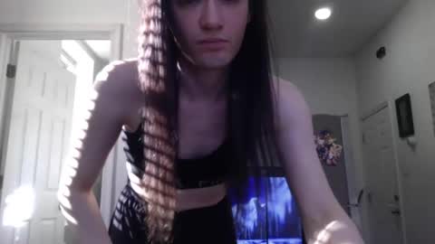 empusalamia online show from January 14, 6:49 pm