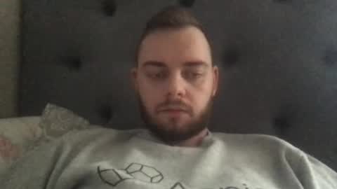 Snapshot of emrelallaren chatting on November 14, 1:10 pm emrelallaren online show from November 14, 1:10 pm