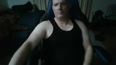 Snapshot of emsguy1 chatting on May 16, 6:43 am Matt online show from May 16, 6:43 am