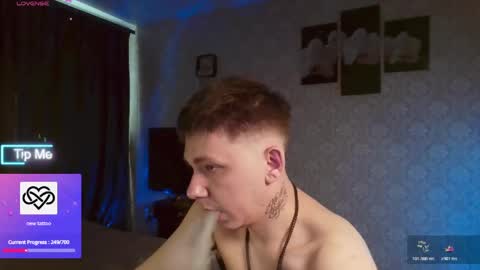 emveeboy96 online show from April 25, 6:38 am