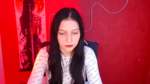Emma online show from November 15, 12:45 pm