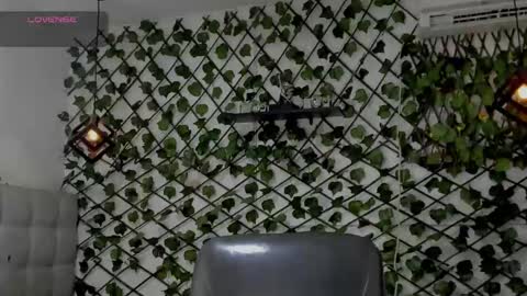 Emy online show from January 6, 7:06 pm