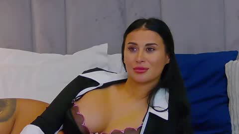  Emy  online show from December 11, 12:55 pm