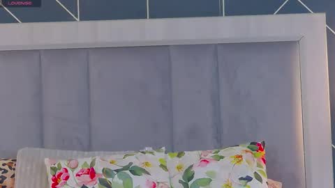  Emy  online show from November 24, 6:46 am