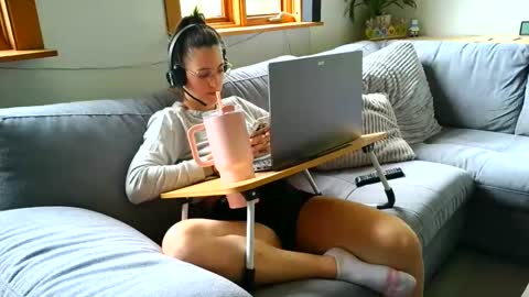 emyxxl online show from May 28, 3:09 pm