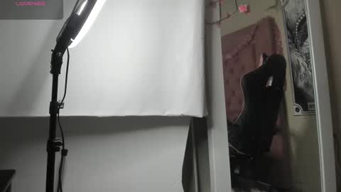 Snapshot of ened_nessa chatting on February 28, 7:05 am Schedule 600a.m - 200p.m Col hour online show from February 28, 7:05 am