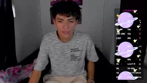 Snapshot of energy_lover137 chatting on February 9, 4:55 pm Salo online show from February 9, 4:55 pm