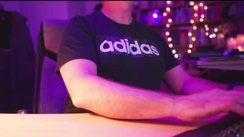 uk online show from December 30, 11:49 pm