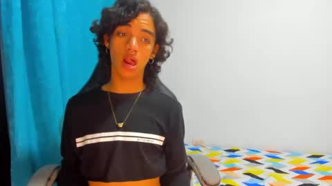 engel20042001 online show from December 19, 6:45 am