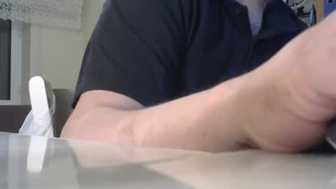 Snapshot of engin_83 chatting on June 27, 10:04 pm engin_83 online show from June 27, 10:04 pm