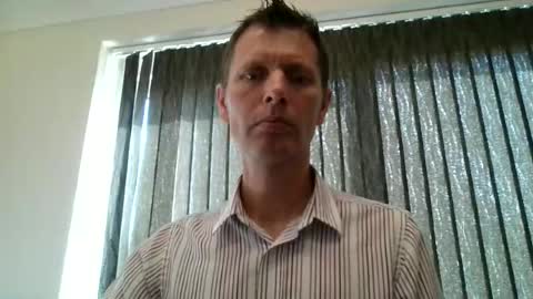 EnglishGuy183 online show from June 16, 9:34 am