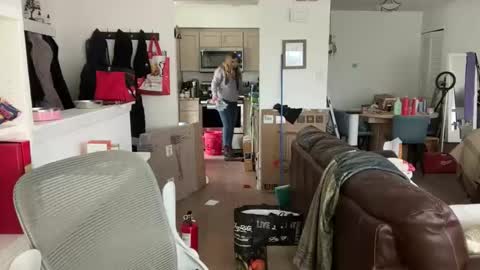 enigma_astute online show from April 2, 9:01 pm