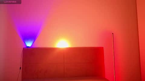 enjoyeverymoment_ online show from November 25, 7:52 am