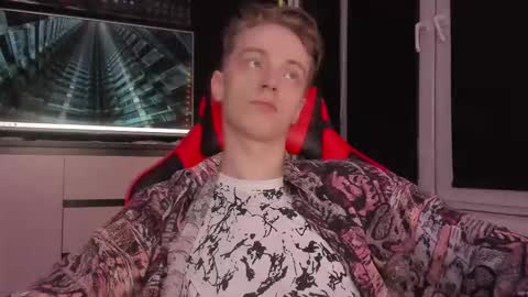 Enker online show from October 26, 1:22 am