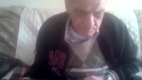 Snapshot of ennio191271 chatting on April 18, 1:48 pm ennio191271 online show from April 18, 1:48 pm