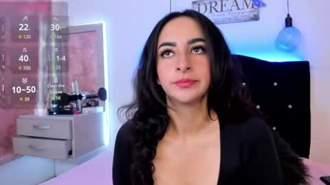 Snapshot of enola_holmess chatting on June 22, 2:25 pm Enola online show from June 22, 2:25 pm