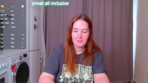 Snapshot of enorolve chatting on February 25, 6:25 am Horny Mary online show from February 25, 6:25 am