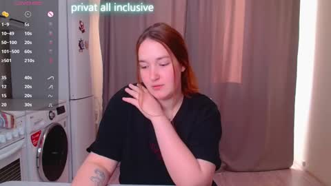 Snapshot of enorolve chatting on February 27, 5:13 am Horny Mary online show from February 27, 5:13 am