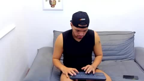 enrique online show from January 13, 4:50 am