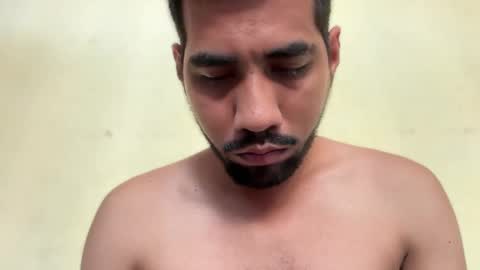 Snapshot of enriquegc197 chatting on January 1, 10:03 pm Enriquegc197 online show from January 1, 10:03 pm