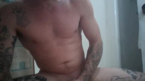 Snapshot of envyuss69 chatting on February 26, 6:01 am Envyuss69 online show from February 26, 6:01 am