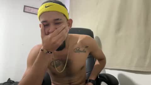 enyel_100 online show from February 2, 3:38 am