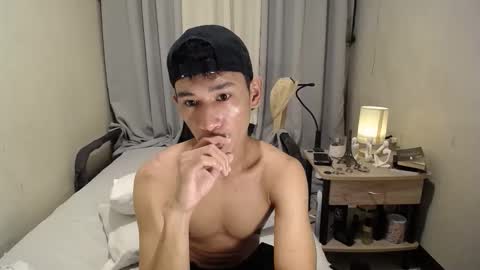 enzo online show from February 25, 8:02 am