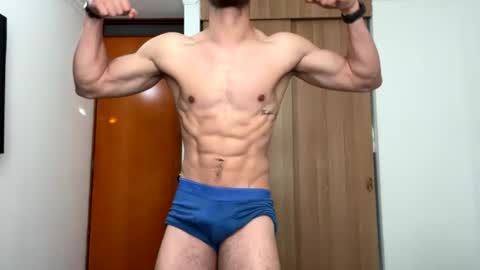 Snapshot of enzo_savage chatting on June 12, 11:53 am enzo_savage online show from June 12, 11:53 am