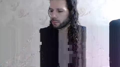 Snapshot of enzofrenchy chatting on January 16, 10:42 am enzofrenchy online show from January 16, 10:42 am