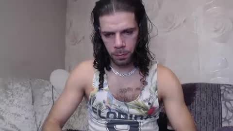 Snapshot of enzofrenchy chatting on January 28, 8:26 pm enzofrenchy online show from January 28, 8:26 pm