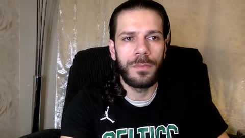 Snapshot of enzofrenchy chatting on March 5, 10:32 pm enzofrenchy online show from March 5, 10:32 pm