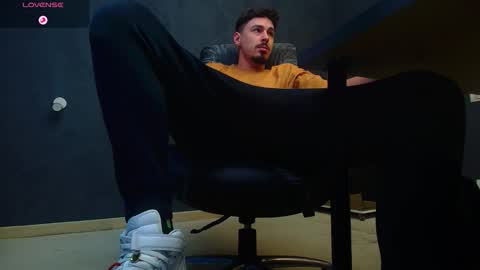 EnzoRace online show from October 8, 6:22 am