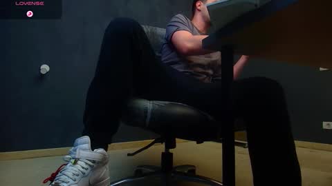 EnzoRace online show from November 4, 5:50 am