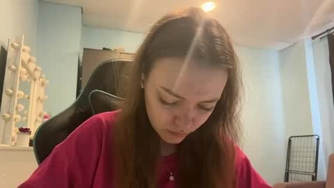 Lily online show from April 16, 2:34 am