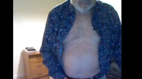 Snapshot of erasmus_d chatting on January 17, 6:33 pm erasmus_d online show from January 17, 6:33 pm