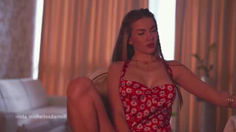 Snapshot of erelima chatting on April 29, 1:48 pm Ana Marie online show from April 29, 1:48 pm